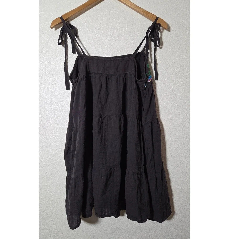 Urban Outfitters Black Embroidered Floral Tiered Mini Dress Boho Tie Strap Small